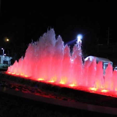 Azure Urban Resort A4 Near Airport Mall With Wavepool Paranaque City Εξωτερικό φωτογραφία