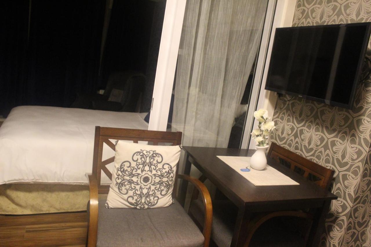 Azure Urban Resort A4 Near Airport Mall With Wavepool Paranaque City Εξωτερικό φωτογραφία