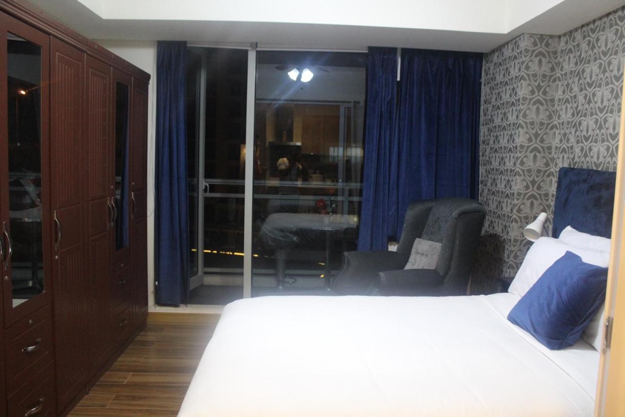 Azure Urban Resort A4 Near Airport Mall With Wavepool Paranaque City Εξωτερικό φωτογραφία