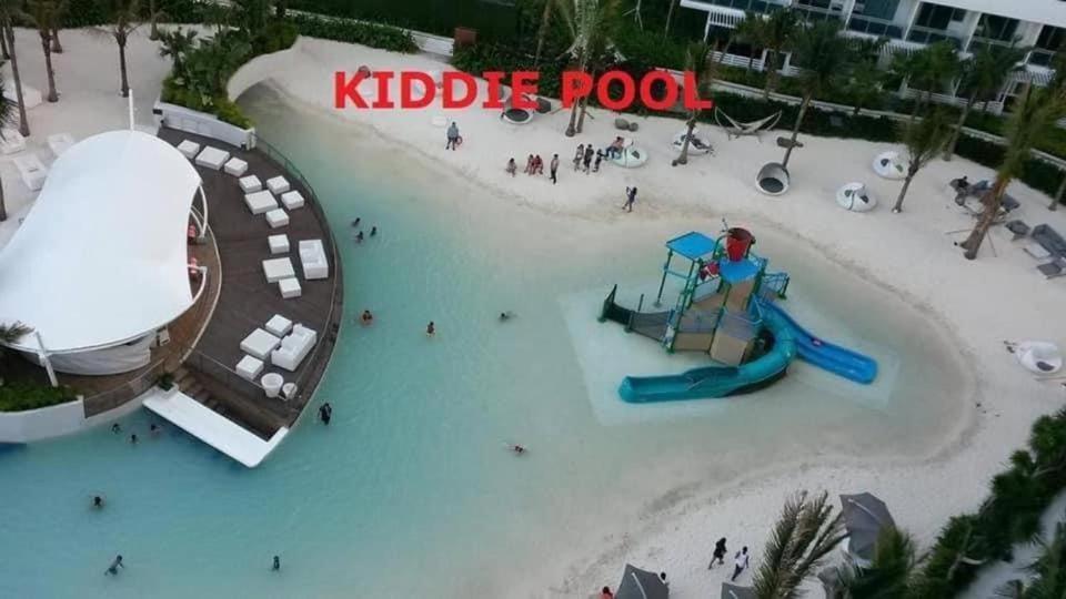 Azure Urban Resort A4 Near Airport Mall With Wavepool Paranaque City Εξωτερικό φωτογραφία