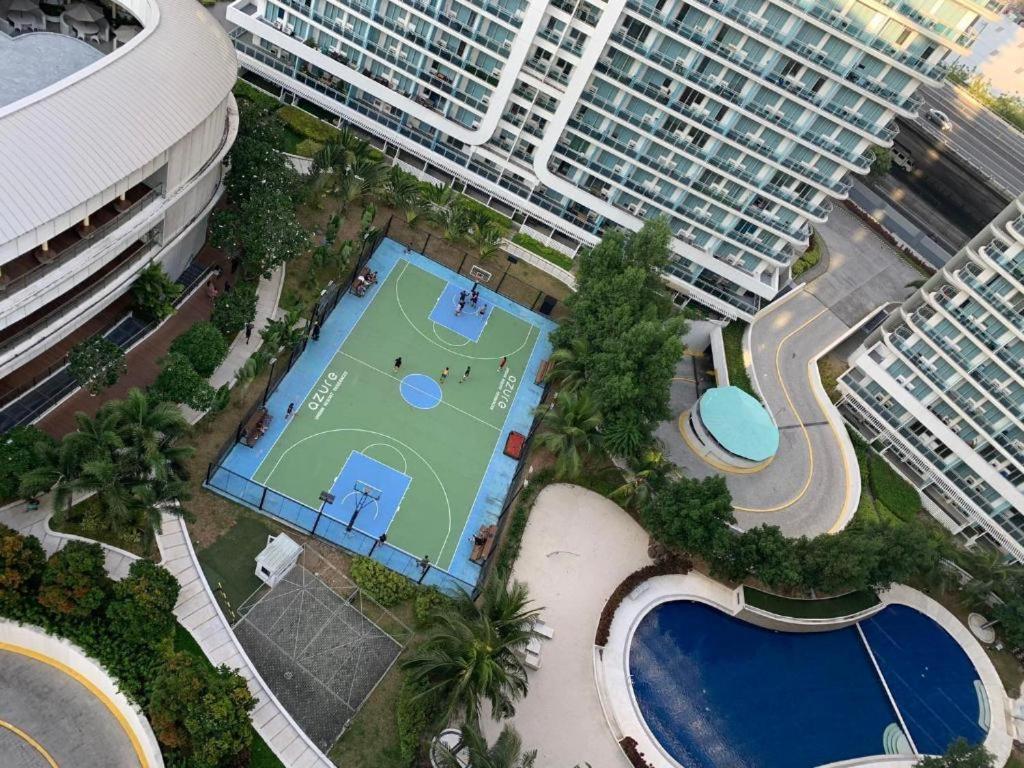 Azure Urban Resort A4 Near Airport Mall With Wavepool Paranaque City Εξωτερικό φωτογραφία